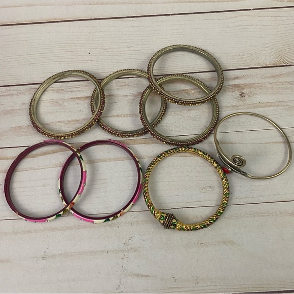 Modern Bangle Bracelet Lot Costume Jewelry - Picture 9 of 11